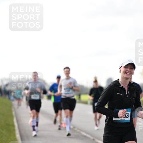 12.04.2026 - 45. Internationalen Wilhelmsburger Insellauf Dr. Thomas Lammeyer http://msf.ph/oto/9441818 12.04.2026 10:09:21 Laufen 3 meine-sportfotos.de