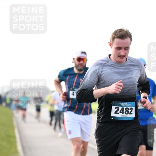 12.04.2026 - 45. Internationalen Wilhelmsburger Insellauf Dr. Thomas Lammeyer http://msf.ph/oto/9441834 12.04.2026 10:09:25 Laufen 2482 meine-sportfotos.de