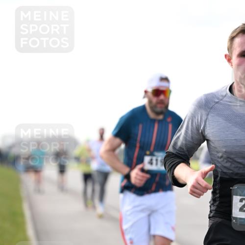 12.04.2026 - 45. Internationalen Wilhelmsburger Insellauf Dr. Thomas Lammeyer http://msf.ph/oto/9441837 12.04.2026 10:09:26 Laufen 419, 2 meine-sportfotos.de