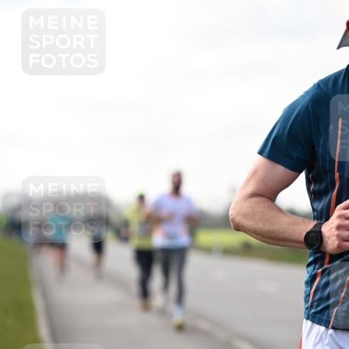 12.04.2026 - 45. Internationalen Wilhelmsburger Insellauf Dr. Thomas Lammeyer http://msf.ph/oto/9441844 12.04.2026 10:09:27 Laufen  meine-sportfotos.de