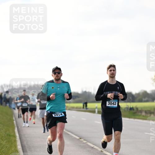 12.04.2026 - 45. Internationalen Wilhelmsburger Insellauf Dr. Thomas Lammeyer http://msf.ph/oto/9441876 12.04.2026 10:09:35 Laufen 2814, 3042 meine-sportfotos.de