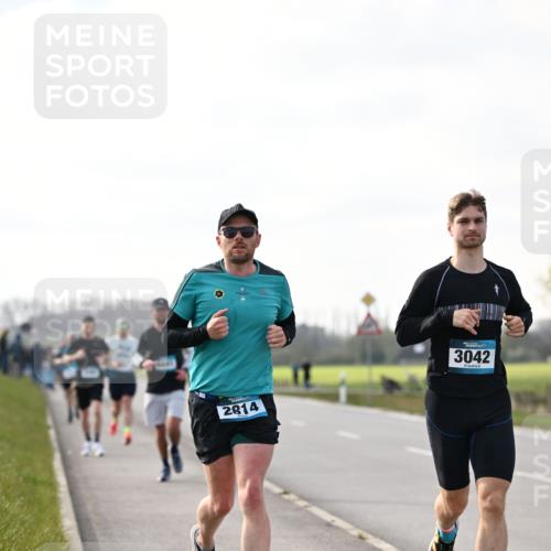 12.04.2026 - 45. Internationalen Wilhelmsburger Insellauf Dr. Thomas Lammeyer http://msf.ph/oto/9441881 12.04.2026 10:09:35 Laufen 2814, 3042 meine-sportfotos.de