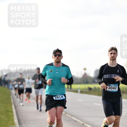 12.04.2026 - 45. Internationalen Wilhelmsburger Insellauf Dr. Thomas Lammeyer http://msf.ph/oto/9441882 12.04.2026 10:09:35 Laufen 2814, 3042 meine-sportfotos.de