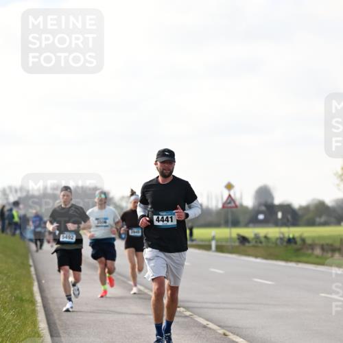 12.04.2026 - 45. Internationalen Wilhelmsburger Insellauf Dr. Thomas Lammeyer http://msf.ph/oto/9441895 12.04.2026 10:09:38 Laufen 5492, 3643, 4441 meine-sportfotos.de