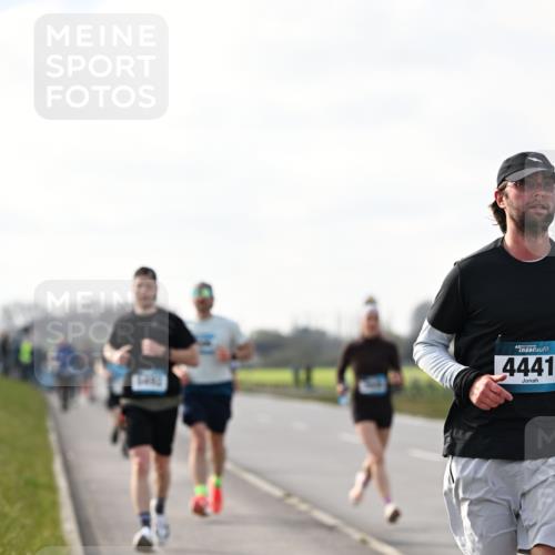 12.04.2026 - 45. Internationalen Wilhelmsburger Insellauf Dr. Thomas Lammeyer http://msf.ph/oto/9441908 12.04.2026 10:09:40 Laufen 4441 meine-sportfotos.de