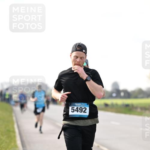 12.04.2026 - 45. Internationalen Wilhelmsburger Insellauf Dr. Thomas Lammeyer http://msf.ph/oto/9441924 12.04.2026 10:09:43 Laufen 5492 meine-sportfotos.de