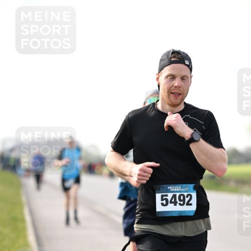12.04.2026 - 45. Internationalen Wilhelmsburger Insellauf Dr. Thomas Lammeyer http://msf.ph/oto/9441928 12.04.2026 10:09:44 Laufen 5492 meine-sportfotos.de