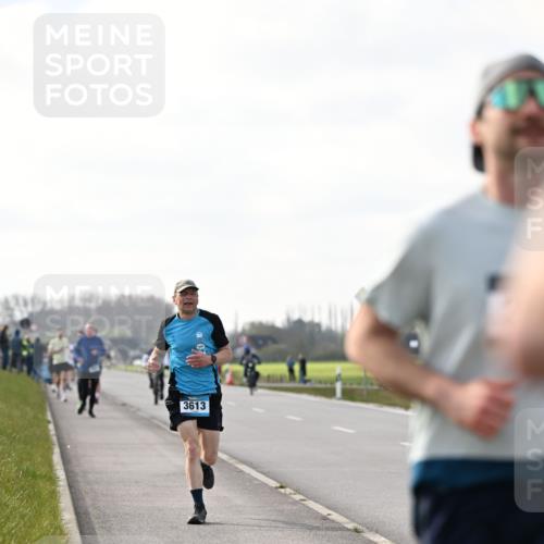 12.04.2026 - 45. Internationalen Wilhelmsburger Insellauf Dr. Thomas Lammeyer http://msf.ph/oto/9441935 12.04.2026 10:09:45 Laufen 3613 meine-sportfotos.de