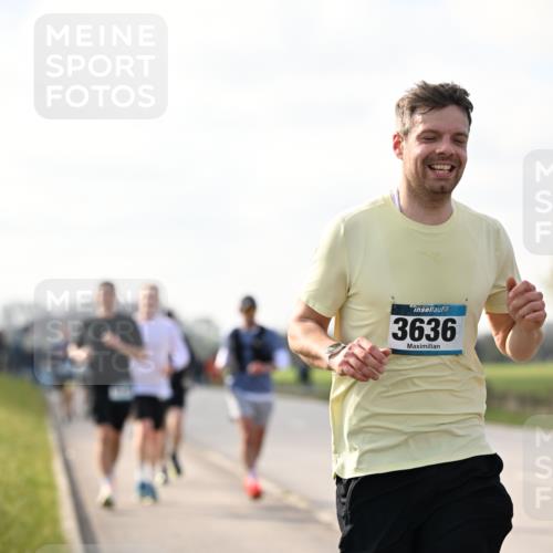12.04.2026 - 45. Internationalen Wilhelmsburger Insellauf Dr. Thomas Lammeyer http://msf.ph/oto/9442003 12.04.2026 10:10:03 Laufen 3636 meine-sportfotos.de