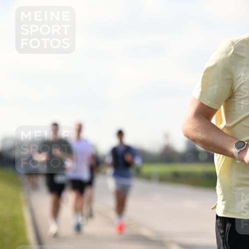 12.04.2026 - 45. Internationalen Wilhelmsburger Insellauf Dr. Thomas Lammeyer http://msf.ph/oto/9442008 12.04.2026 10:10:04 Laufen  meine-sportfotos.de