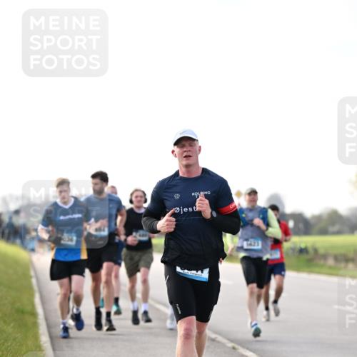 12.04.2026 - 45. Internationalen Wilhelmsburger Insellauf Dr. Thomas Lammeyer http://msf.ph/oto/9442079 12.04.2026 10:10:19 Laufen 1623 meine-sportfotos.de