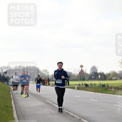 12.04.2026 - 45. Internationalen Wilhelmsburger Insellauf Dr. Thomas Lammeyer http://msf.ph/oto/9442150 12.04.2026 10:10:47 Laufen 5710 meine-sportfotos.de