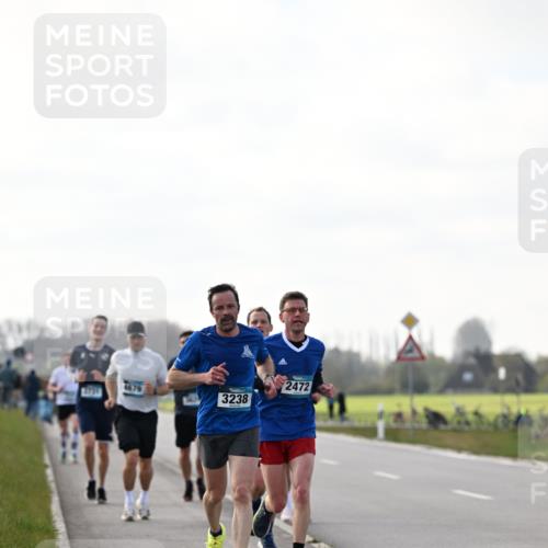 12.04.2026 - 45. Internationalen Wilhelmsburger Insellauf Dr. Thomas Lammeyer http://msf.ph/oto/9442174 12.04.2026 10:10:53 Laufen 2472, 3238 meine-sportfotos.de