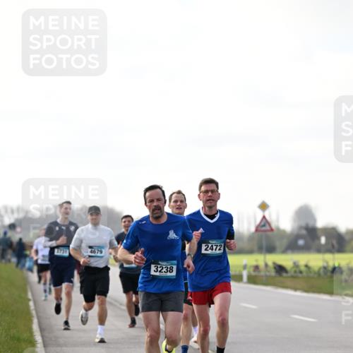 12.04.2026 - 45. Internationalen Wilhelmsburger Insellauf Dr. Thomas Lammeyer http://msf.ph/oto/9442178 12.04.2026 10:10:54 Laufen 3731, 4679, 3238, 2472 meine-sportfotos.de