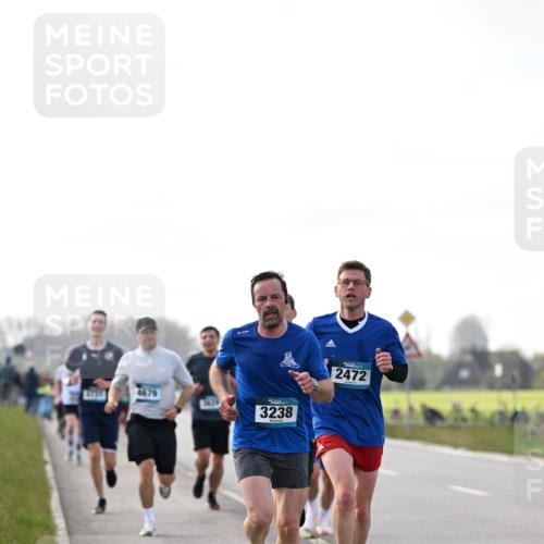 12.04.2026 - 45. Internationalen Wilhelmsburger Insellauf Dr. Thomas Lammeyer http://msf.ph/oto/9442181 12.04.2026 10:10:54 Laufen 3238, 2472 meine-sportfotos.de