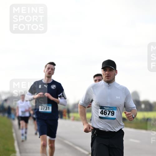12.04.2026 - 45. Internationalen Wilhelmsburger Insellauf Dr. Thomas Lammeyer http://msf.ph/oto/9442209 12.04.2026 10:10:59 Laufen 3731, 4679 meine-sportfotos.de