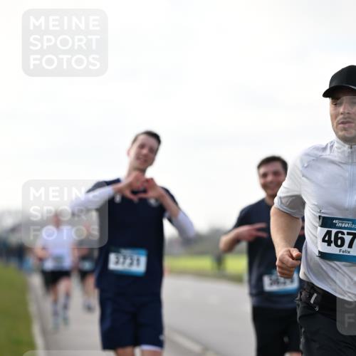 12.04.2026 - 45. Internationalen Wilhelmsburger Insellauf Dr. Thomas Lammeyer http://msf.ph/oto/9442213 12.04.2026 10:11:00 Laufen 3731, 467 meine-sportfotos.de