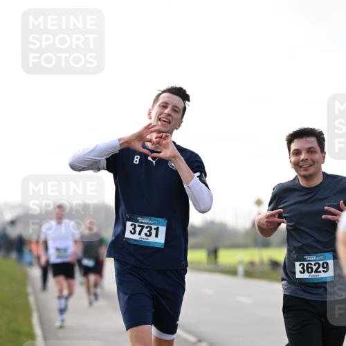 12.04.2026 - 45. Internationalen Wilhelmsburger Insellauf Dr. Thomas Lammeyer http://msf.ph/oto/9442216 12.04.2026 10:11:00 Laufen 8, 3731, 3629 meine-sportfotos.de