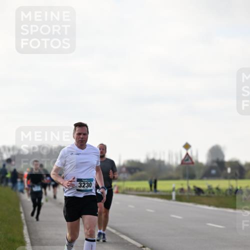 12.04.2026 - 45. Internationalen Wilhelmsburger Insellauf Dr. Thomas Lammeyer http://msf.ph/oto/9442236 12.04.2026 10:11:04 Laufen 3230 meine-sportfotos.de
