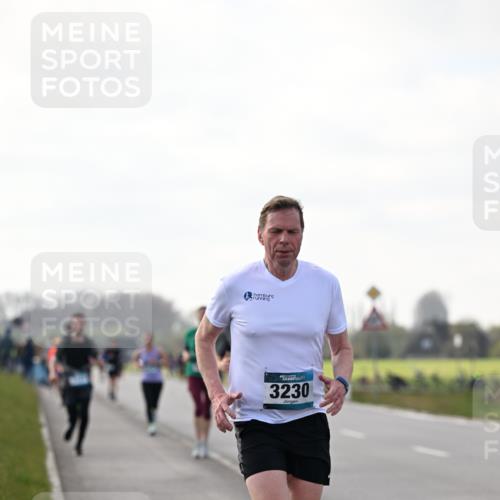 12.04.2026 - 45. Internationalen Wilhelmsburger Insellauf Dr. Thomas Lammeyer http://msf.ph/oto/9442246 12.04.2026 10:11:05 Laufen 3230 meine-sportfotos.de