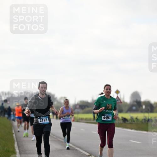 12.04.2026 - 45. Internationalen Wilhelmsburger Insellauf Dr. Thomas Lammeyer http://msf.ph/oto/9442276 12.04.2026 10:11:10 Laufen 2123, 4467 meine-sportfotos.de
