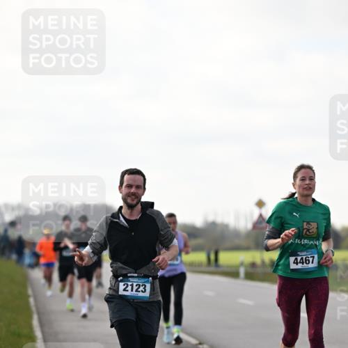 12.04.2026 - 45. Internationalen Wilhelmsburger Insellauf Dr. Thomas Lammeyer http://msf.ph/oto/9442283 12.04.2026 10:11:11 Laufen 2123, 4467 meine-sportfotos.de