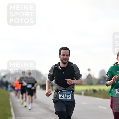 12.04.2026 - 45. Internationalen Wilhelmsburger Insellauf Dr. Thomas Lammeyer http://msf.ph/oto/9442288 12.04.2026 10:11:12 Laufen 2123, 4 meine-sportfotos.de
