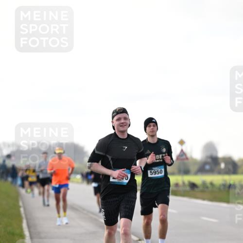 12.04.2026 - 45. Internationalen Wilhelmsburger Insellauf Dr. Thomas Lammeyer http://msf.ph/oto/9442314 12.04.2026 10:11:17 Laufen 5950 meine-sportfotos.de