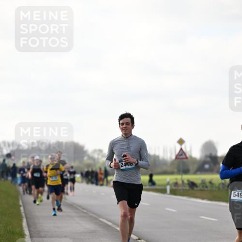 12.04.2026 - 45. Internationalen Wilhelmsburger Insellauf Dr. Thomas Lammeyer http://msf.ph/oto/9442336 12.04.2026 10:11:26 Laufen 240, 549 meine-sportfotos.de