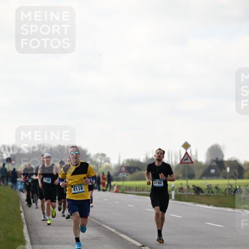 12.04.2026 - 45. Internationalen Wilhelmsburger Insellauf Dr. Thomas Lammeyer http://msf.ph/oto/9442366 12.04.2026 10:11:31 Laufen 4108, 4118, 2192 meine-sportfotos.de