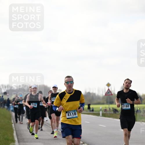 12.04.2026 - 45. Internationalen Wilhelmsburger Insellauf Dr. Thomas Lammeyer http://msf.ph/oto/9442380 12.04.2026 10:11:33 Laufen 4108, 410, 4118, 2192 meine-sportfotos.de