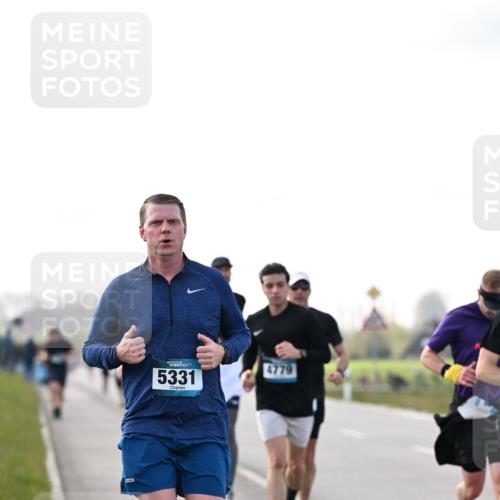 12.04.2026 - 45. Internationalen Wilhelmsburger Insellauf Dr. Thomas Lammeyer http://msf.ph/oto/9442458 12.04.2026 10:11:47 Laufen 5331 meine-sportfotos.de