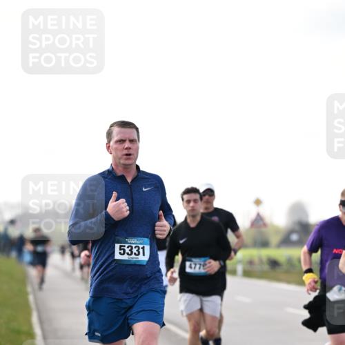 12.04.2026 - 45. Internationalen Wilhelmsburger Insellauf Dr. Thomas Lammeyer http://msf.ph/oto/9442459 12.04.2026 10:11:47 Laufen 5331, 4779 meine-sportfotos.de
