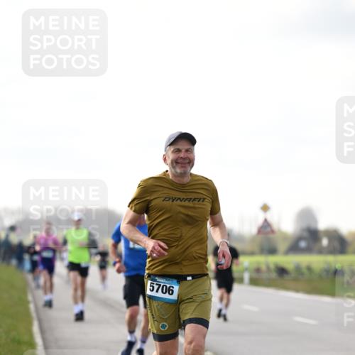 12.04.2026 - 45. Internationalen Wilhelmsburger Insellauf Dr. Thomas Lammeyer http://msf.ph/oto/9442503 12.04.2026 10:12:06 Laufen 5706 meine-sportfotos.de