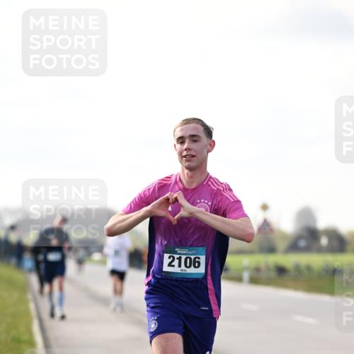 12.04.2026 - 45. Internationalen Wilhelmsburger Insellauf Dr. Thomas Lammeyer http://msf.ph/oto/9442525 12.04.2026 10:12:16 Laufen 2106 meine-sportfotos.de