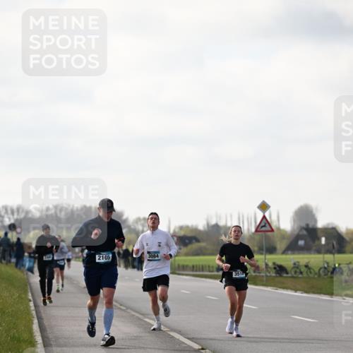 12.04.2026 - 45. Internationalen Wilhelmsburger Insellauf Dr. Thomas Lammeyer http://msf.ph/oto/9442531 12.04.2026 10:12:19 Laufen 2485, 2485, 2105, 3084, 3516 meine-sportfotos.de