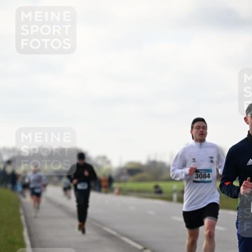 12.04.2026 - 45. Internationalen Wilhelmsburger Insellauf Dr. Thomas Lammeyer http://msf.ph/oto/9442549 12.04.2026 10:12:23 Laufen 3084 meine-sportfotos.de