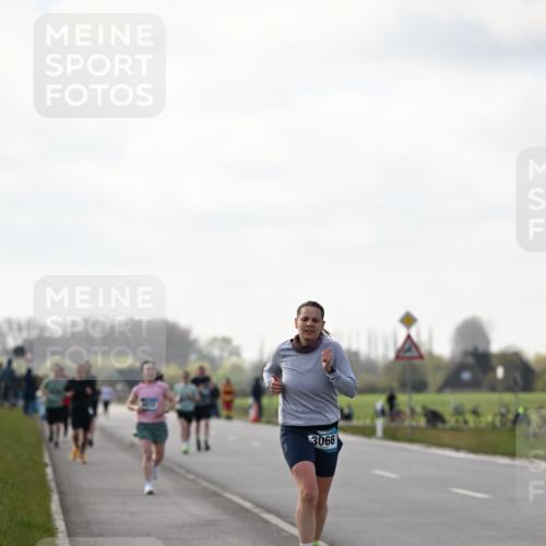 12.04.2026 - 45. Internationalen Wilhelmsburger Insellauf Dr. Thomas Lammeyer http://msf.ph/oto/9442564 12.04.2026 10:12:32 Laufen 3066 meine-sportfotos.de
