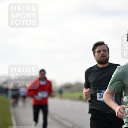 12.04.2026 - 45. Internationalen Wilhelmsburger Insellauf Dr. Thomas Lammeyer http://msf.ph/oto/9442623 12.04.2026 10:12:49 Laufen 31 meine-sportfotos.de