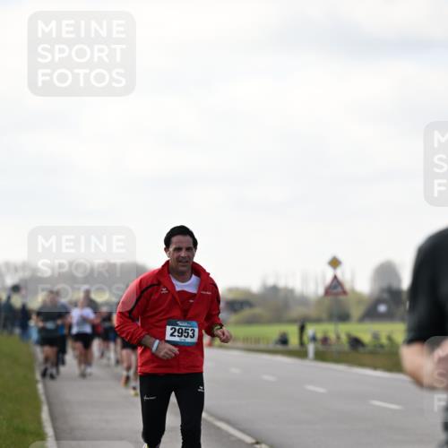 12.04.2026 - 45. Internationalen Wilhelmsburger Insellauf Dr. Thomas Lammeyer http://msf.ph/oto/9442625 12.04.2026 10:12:50 Laufen 2953 meine-sportfotos.de