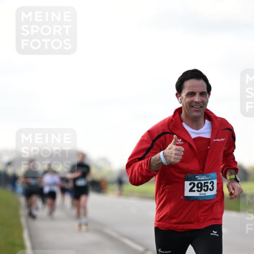 12.04.2026 - 45. Internationalen Wilhelmsburger Insellauf Dr. Thomas Lammeyer http://msf.ph/oto/9442640 12.04.2026 10:12:52 Laufen 45, 2953 meine-sportfotos.de