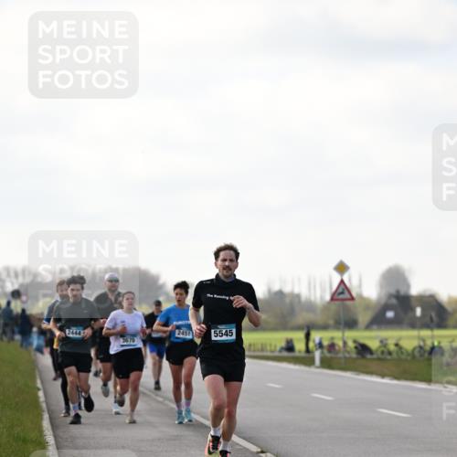 12.04.2026 - 45. Internationalen Wilhelmsburger Insellauf Dr. Thomas Lammeyer http://msf.ph/oto/9442643 12.04.2026 10:12:56 Laufen 2444, 3670, 2451, 5545 meine-sportfotos.de