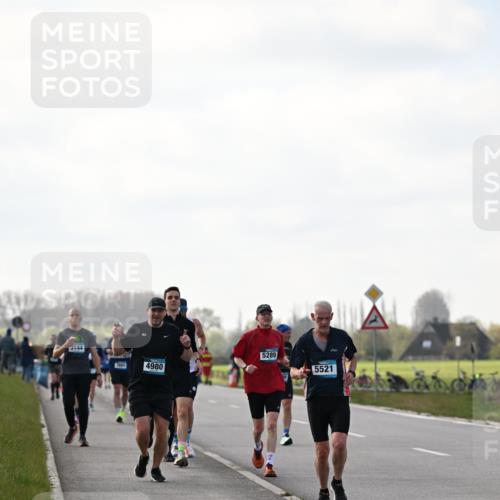 12.04.2026 - 45. Internationalen Wilhelmsburger Insellauf Dr. Thomas Lammeyer http://msf.ph/oto/9442707 12.04.2026 10:13:08 Laufen 3144, 4980, 5289, 5521 meine-sportfotos.de