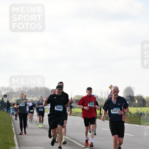 12.04.2026 - 45. Internationalen Wilhelmsburger Insellauf Dr. Thomas Lammeyer http://msf.ph/oto/9442714 12.04.2026 10:13:09 Laufen 3144, 304, 4980, 5289, 5521 meine-sportfotos.de