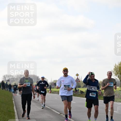 12.04.2026 - 45. Internationalen Wilhelmsburger Insellauf Dr. Thomas Lammeyer http://msf.ph/oto/9442749 12.04.2026 10:13:18 Laufen 44, 3110, 3894, 251 meine-sportfotos.de