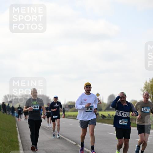 12.04.2026 - 45. Internationalen Wilhelmsburger Insellauf Dr. Thomas Lammeyer http://msf.ph/oto/9442751 12.04.2026 10:13:18 Laufen 3144, 3110, 3894, 5251 meine-sportfotos.de