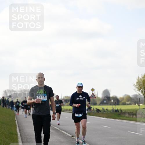 12.04.2026 - 45. Internationalen Wilhelmsburger Insellauf Dr. Thomas Lammeyer http://msf.ph/oto/9442772 12.04.2026 10:13:21 Laufen 3144, 3917 meine-sportfotos.de