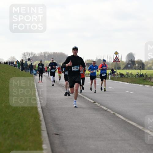12.04.2026 - 45. Internationalen Wilhelmsburger Insellauf Dr. Thomas Lammeyer http://msf.ph/oto/9442778 12.04.2026 10:13:33 Laufen 40, 4264, 139, 2148, 5511 meine-sportfotos.de