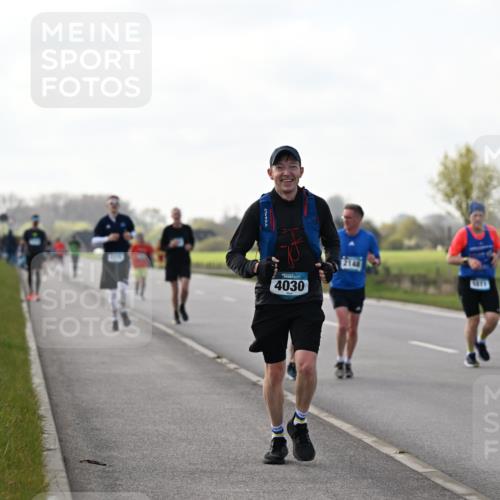 12.04.2026 - 45. Internationalen Wilhelmsburger Insellauf Dr. Thomas Lammeyer http://msf.ph/oto/9442796 12.04.2026 10:13:38 Laufen 4030, 5671 meine-sportfotos.de