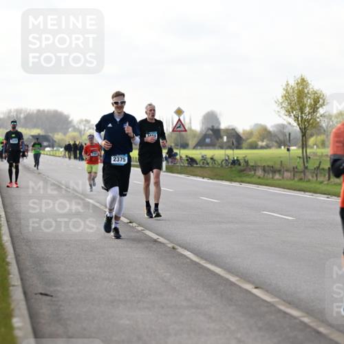 12.04.2026 - 45. Internationalen Wilhelmsburger Insellauf Dr. Thomas Lammeyer http://msf.ph/oto/9442816 12.04.2026 10:13:41 Laufen 5629, 2700, 2375, 3444, 3139 meine-sportfotos.de